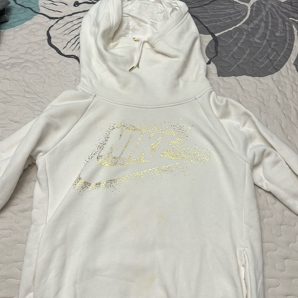 white high neck nike hoodie